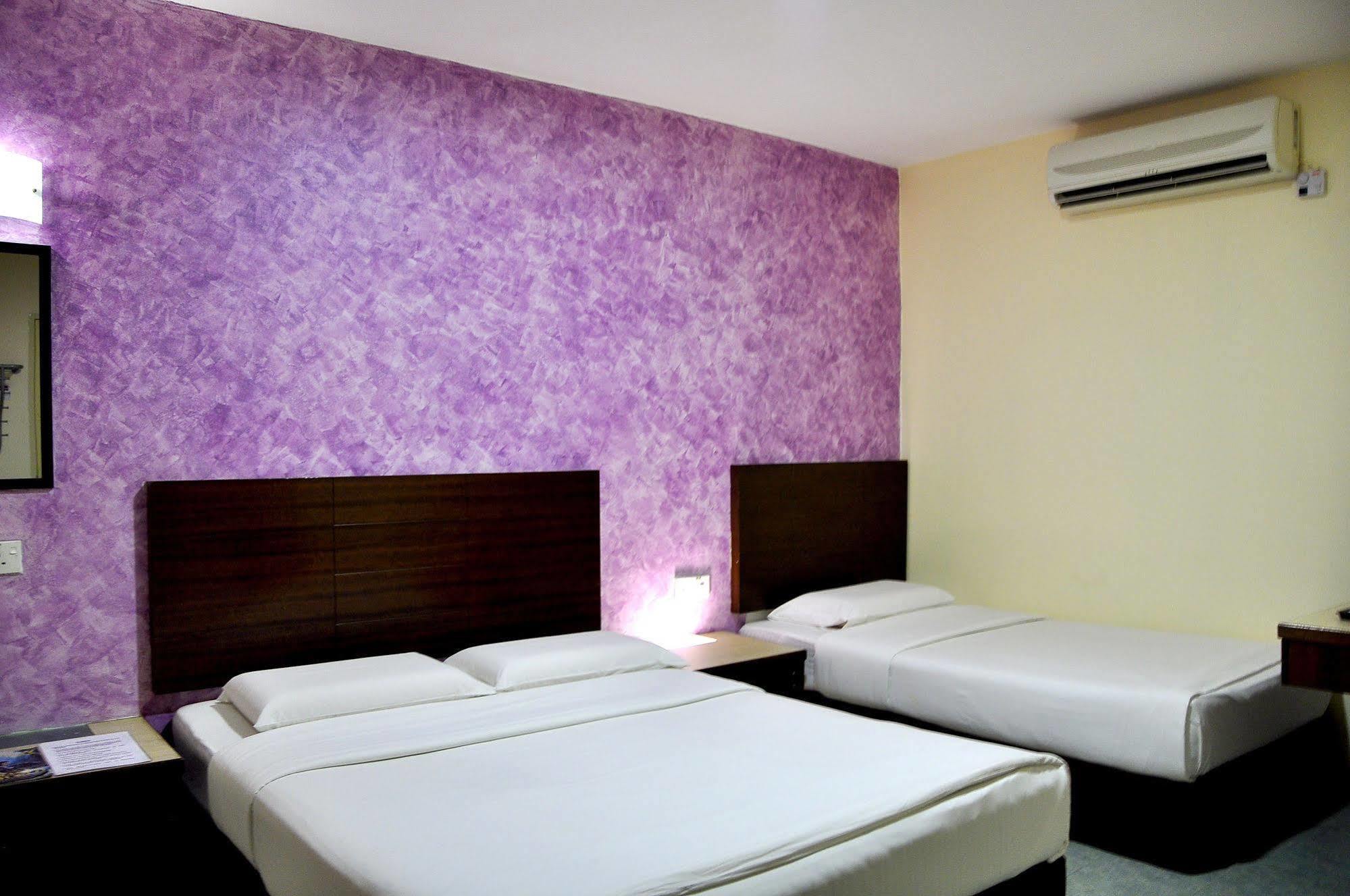 Golden Bay Hotel Malacca Exterior foto